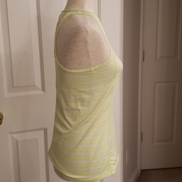 Lucy Endurance Stripe Racer Tank - Picture 5 of 12